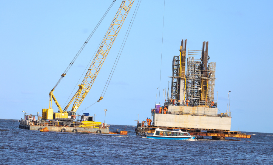 Moradores e comerciantes comemoram progresso das obras da Ponte de Guaratuba