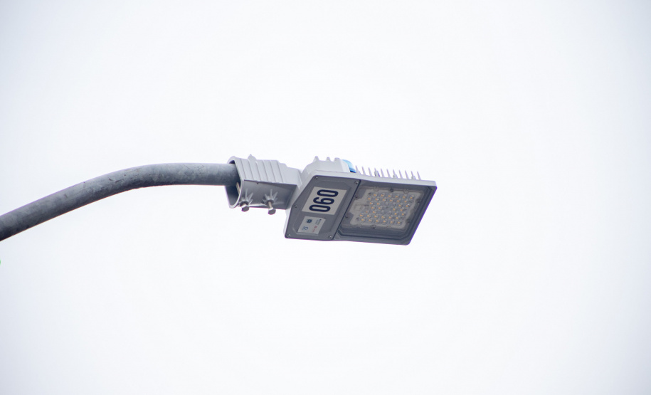 Programa da Copel investiu R$ 20 mi na troca de 18 mil pontos de iluminação pública no Paraná