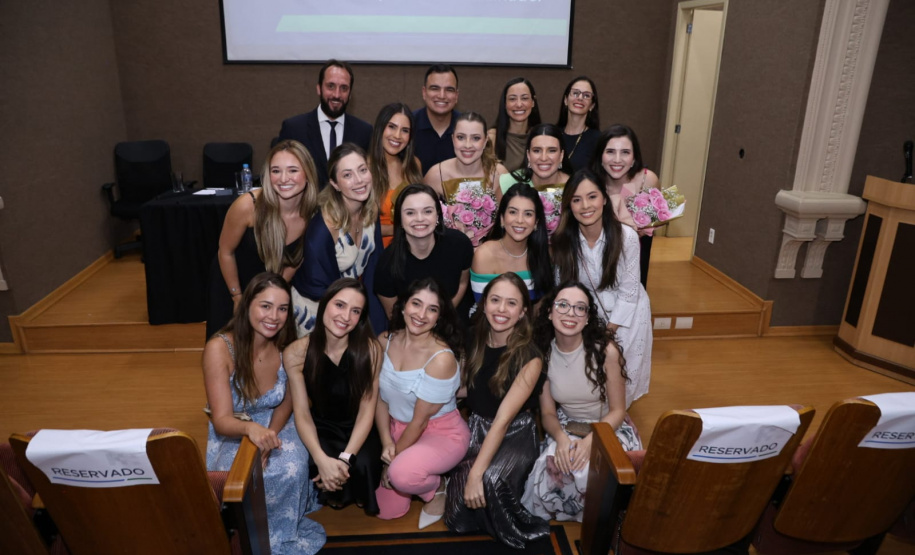 Hospital do Trabalhador forma novos especialistas e reforça assistência à população