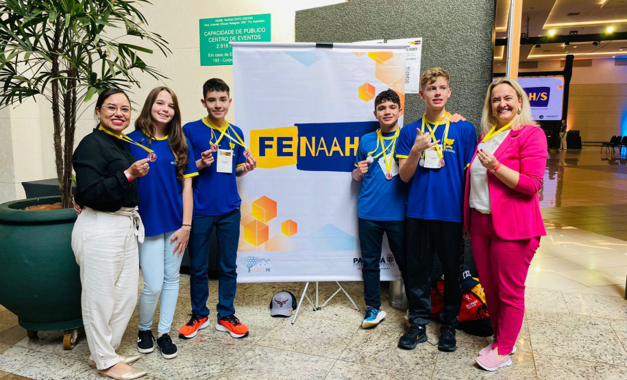 Robótica e tecnologia: estudantes da rede estadual deixam legado de inovação em escolas do Oeste