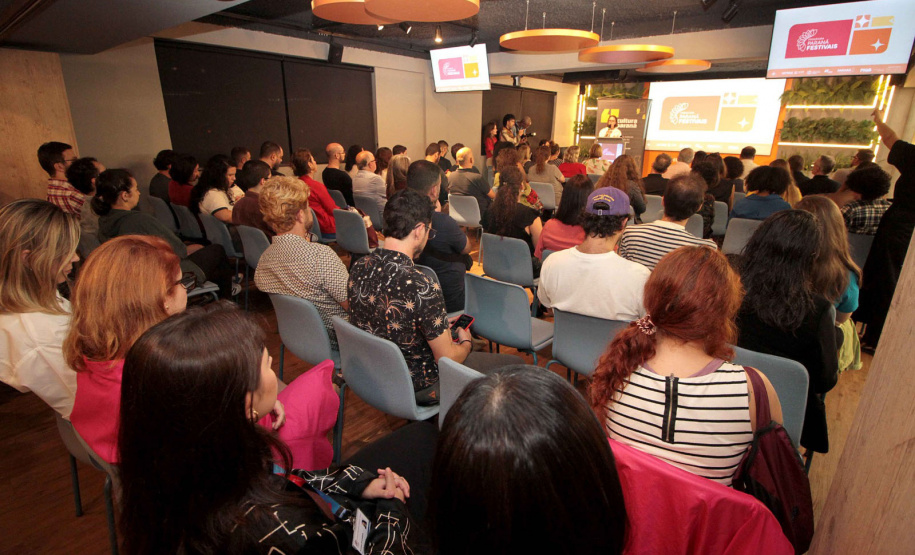 Lançamento do Programa Paraná Festivais reúne produtores e anuncia investimento com mais de R$ 8 milhões em edital