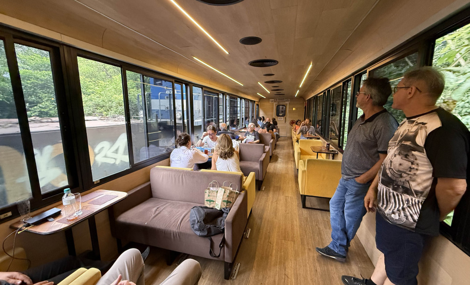 -Estrada de Ferro Paranaguá-Curitiba celebra 140 anos de história, desenvolvimento e turismo