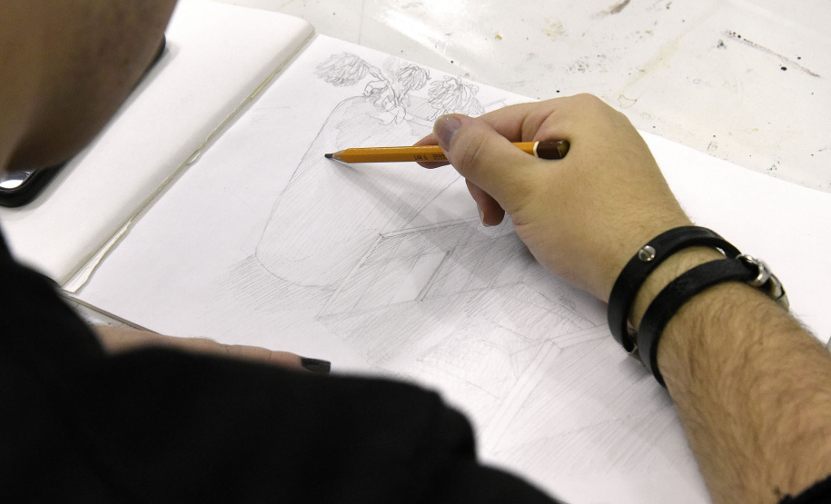 Academia Alfredo Andersen divulga período de inscrições para oficinas do 1.º semestre