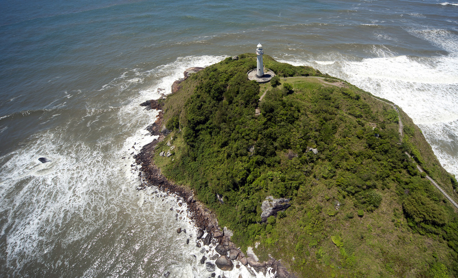 Quase 60 mil pessoas visitaram a Ilha do Mel em janeiro: IAT alerta para os cuidados com o meio ambiente e convivência harmoniosa com a natureza.