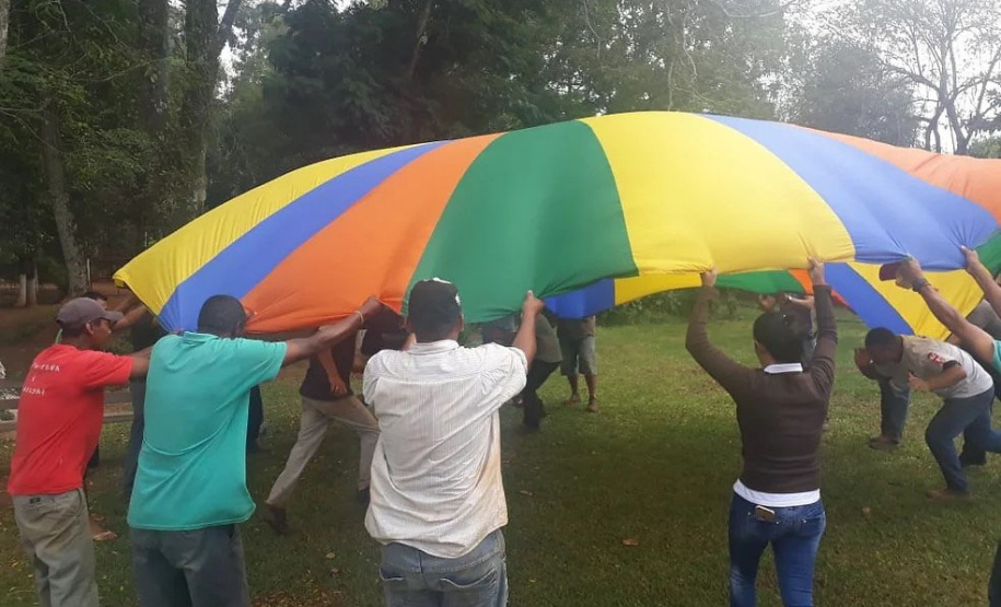 Nota Paraná entrega prêmio de R$ 5.000 para entidades de 24 cidades