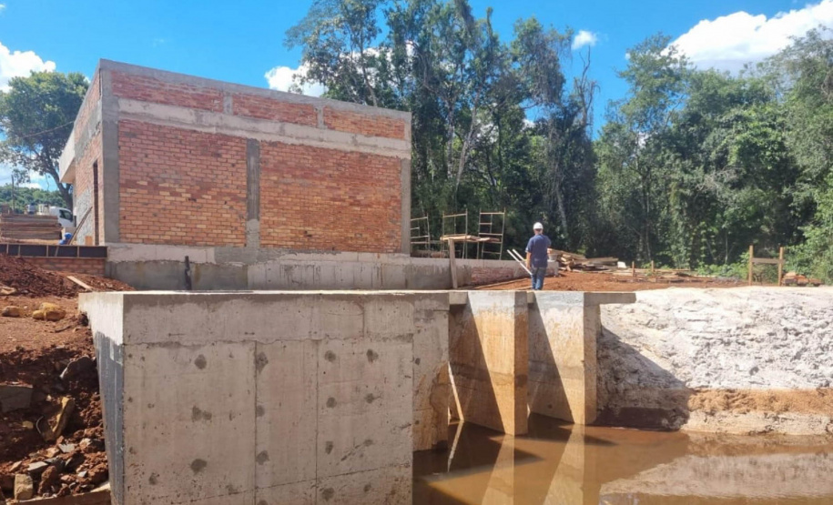 Sanepar investe na ampliação da captação e em grandes reservatórios de água tratada em Cascavel