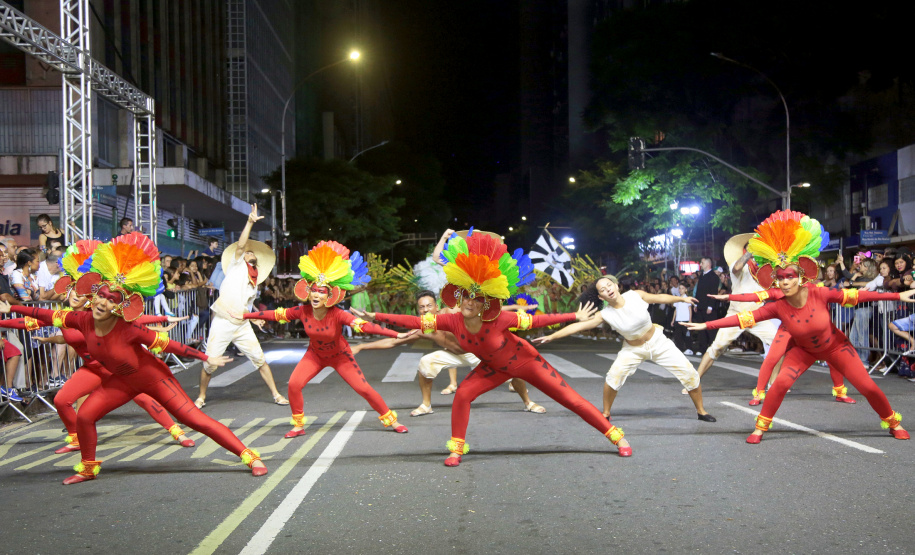 Carnaval, cultura e campeonatos: março começa com feriadão e movimenta o turismo nas regiões paranaenses
