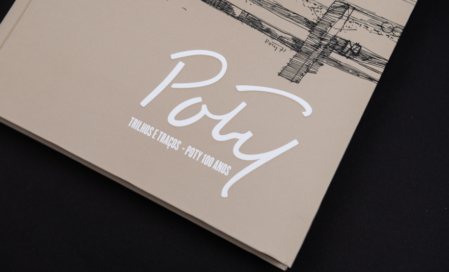 Catálogo da mostra que celebra os 100 anos de Poty Lazzarotto está disponível na MON Loja