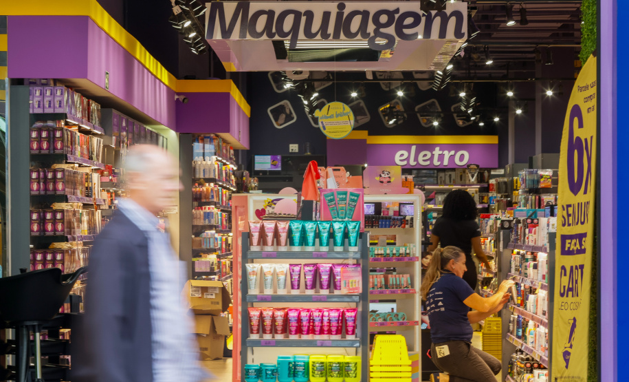 Saldo de empresas cresce 65% em janeiro de 2025, informa relatório da Jucepar