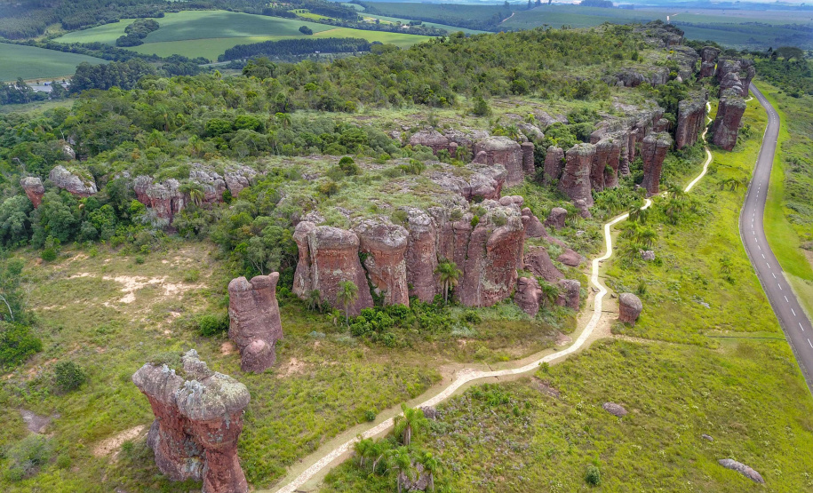 Cataratas, Linha Turismo e Litoral: turistas movimentam diferentes regiões do Paraná em janeiro
