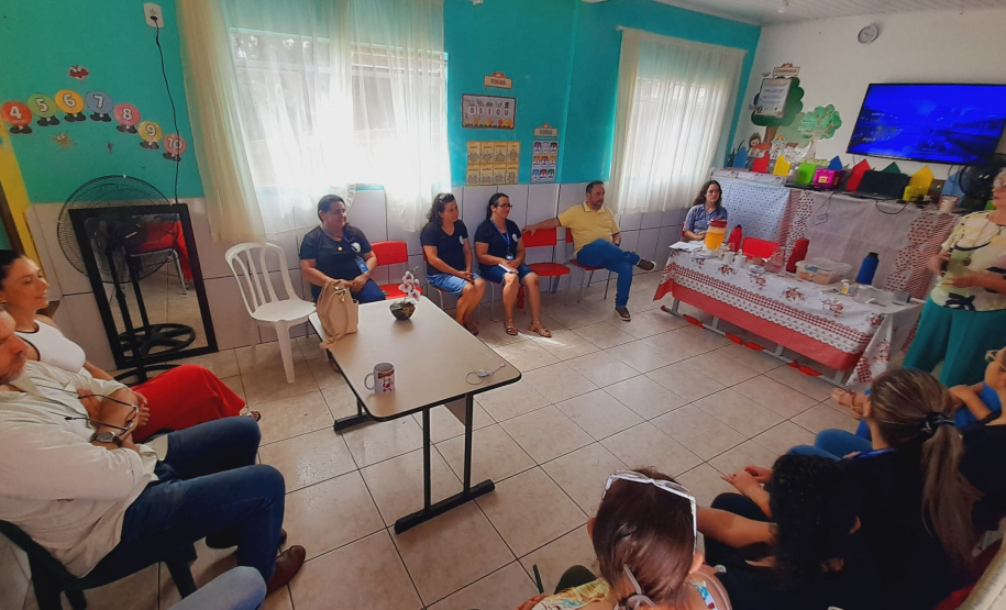 Estado capacita educadores e insere o projeto Turismo na Escola em município do Norte Pioneiro