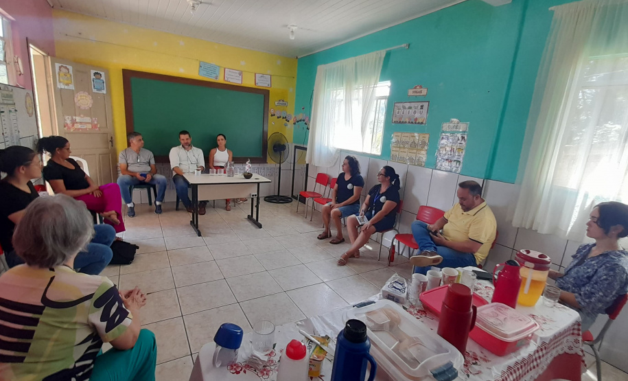 Estado capacita educadores e insere o projeto Turismo na Escola em município do Norte Pioneiro