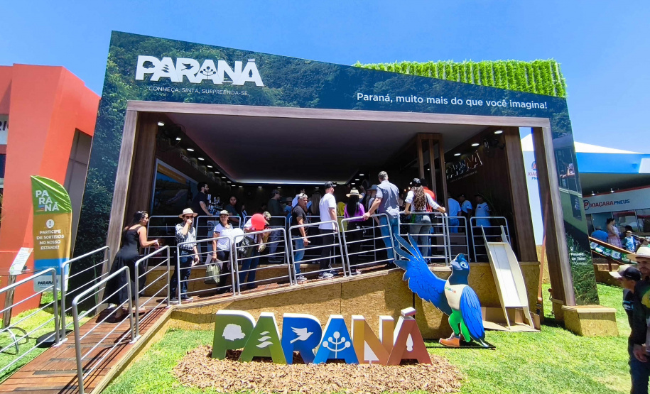 Jornada Regiões Turísticas apresenta o potencial do setor e capacita 150 pessoas sobre o turismo do Paraná