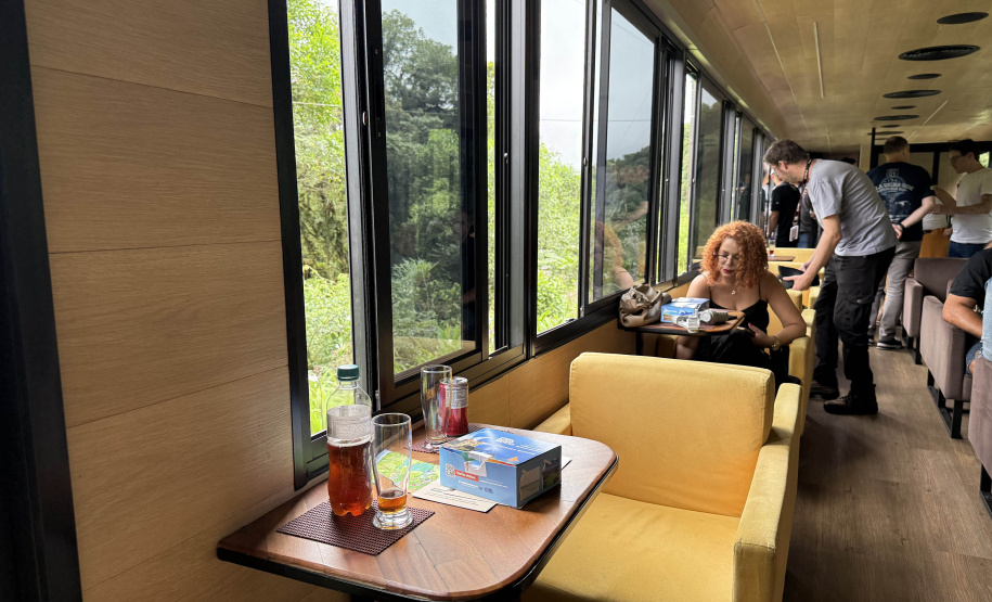 -Estrada de Ferro Paranaguá-Curitiba celebra 140 anos de história, desenvolvimento e turismo