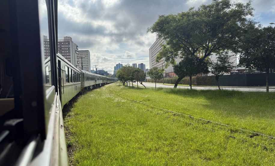 Estrada de Ferro Paranaguá-Curitiba celebra 140 anos de história, desenvolvimento e turismo