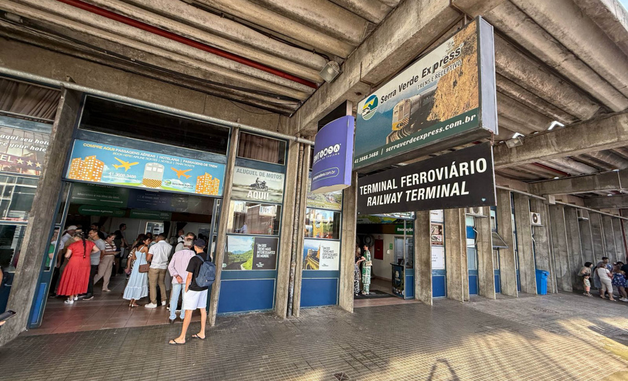 Estrada de Ferro Paranaguá-Curitiba celebra 140 anos de história, desenvolvimento e turismo