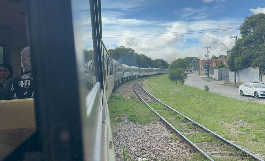 Estrada de Ferro Paranaguá-Curitiba celebra 140 anos de história, desenvolvimento e turismo