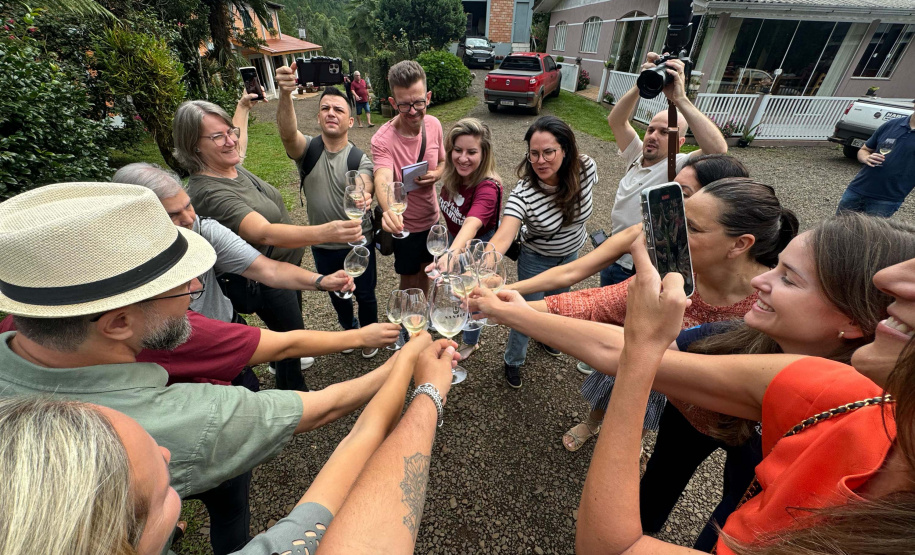 SETU CAMINHO DO VINHO BITURUNA