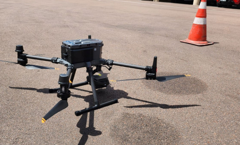 Drones do Corpo de Bombeiros realizam 300 patrulhamentos preventivo s no litoral paranaense