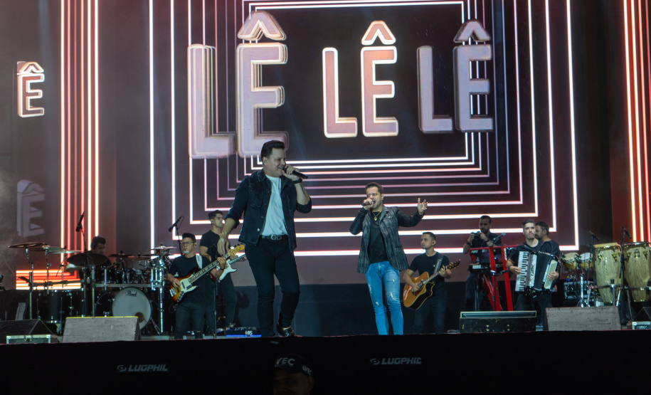 SHOW JOÃO NETO E FREDERICO