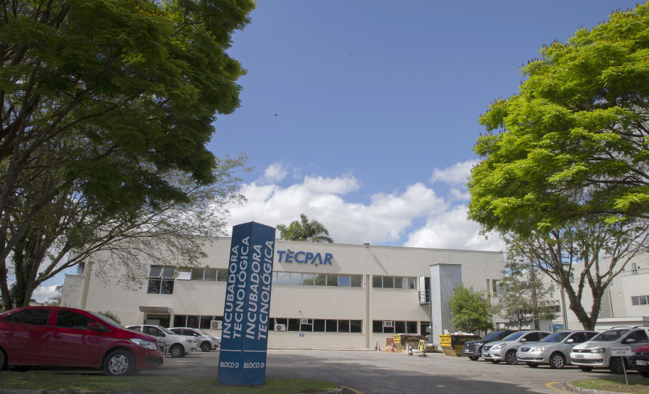 Tecpar seleciona empresas para seu programa de incubação tecnológica