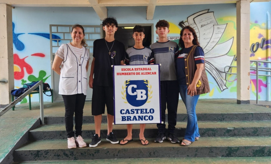 Com três medalhas de ouro em olimpíada, escola estadual de Borrazópolis é destaque em inovação, ciência e tecnologia