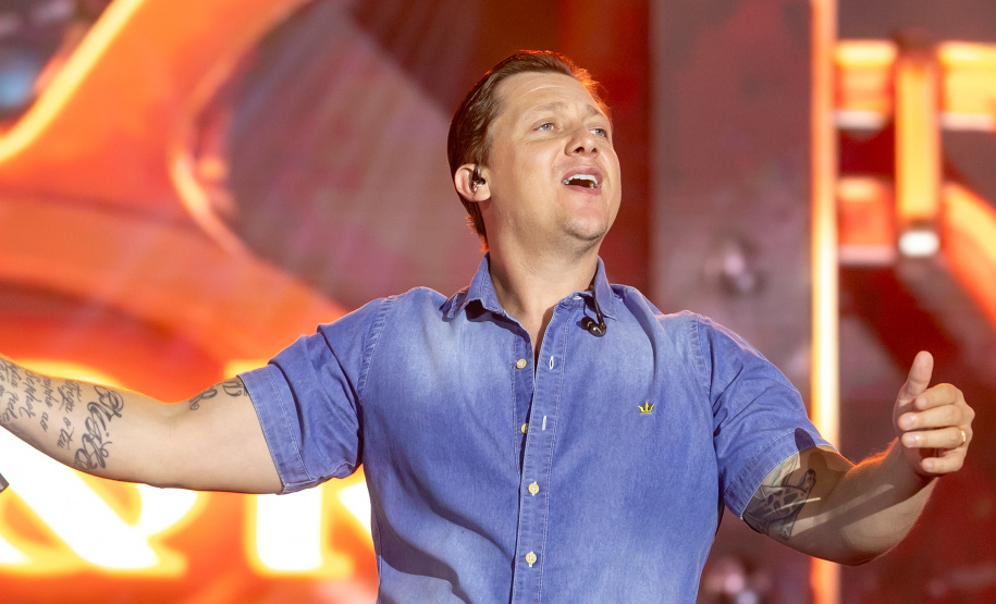 Pontal do Paraná, 21 de fevereiro de 2025 - Show de George Henrique e Rodrigo, no Centro de Eventos Marisol, dentro da programação do Verão Maior Paraná.