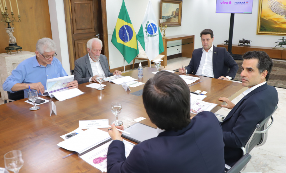 GOV REUNIÃO VIVO