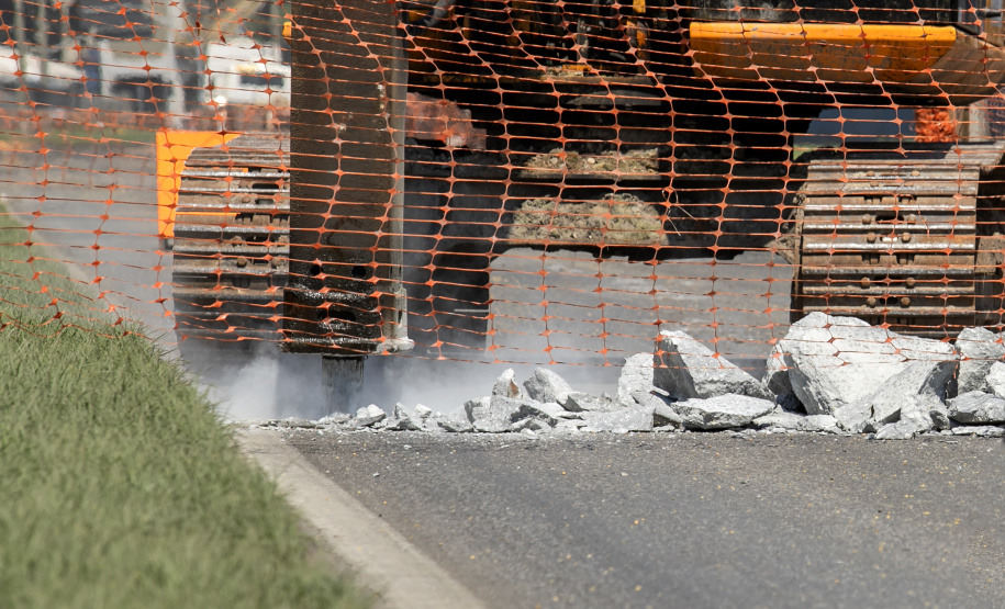 Portos do Paraná investe R$ 10 milhões em ruas de Paranaguá