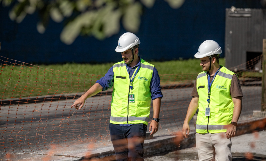Portos do Paraná investe R$ 10 milhões em ruas de Paranaguá