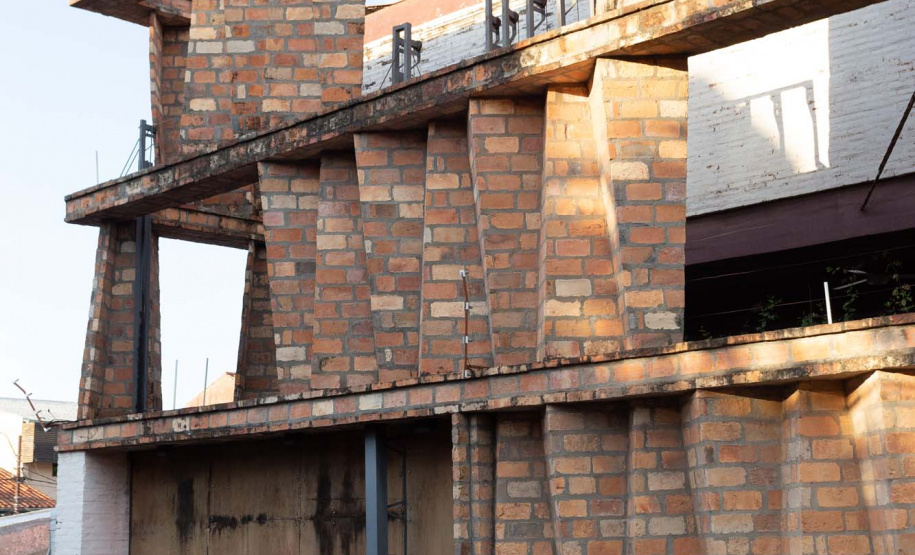 Equipe do Museu Internacional de Arte acompanha fase de estudos do projeto arquitetônico em Assunção