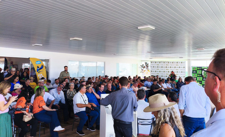 Jornadas Regiões Turísticas reuniu cerca de 100 pessoas no Show Rural, em Cascavel