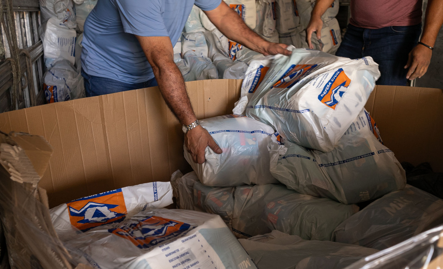 Curitiba, 09 de fevereiro de 2025 - O Governo do Paraná encaminha kits de limpeza e higiene para os munícipios de Morretes e Antonina, afetados pelas chuvas.