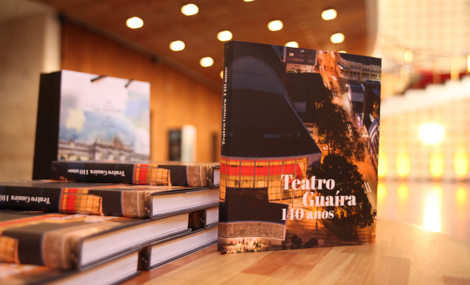 TEATRO GUAÍRA LANÇAMENTO LIVRO 140 ANOS