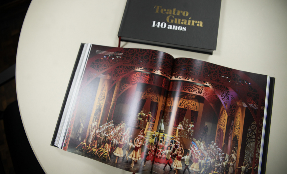 TEATRO GUAÍRA 140 ANOS LIVRO