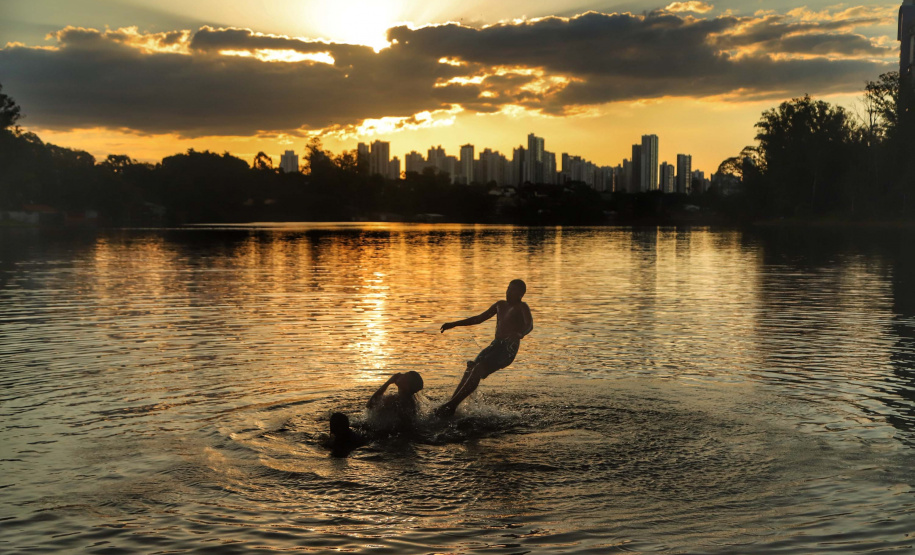 CHUVAS DIMINUEM, MAS CALOR CONTINUA EM MARÇO, AFIRMA SIMEPAR