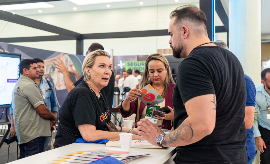 IA generativa e biometria: Celepar apresenta novas tecnologias da gestão pública no Paraná Mais Cidades