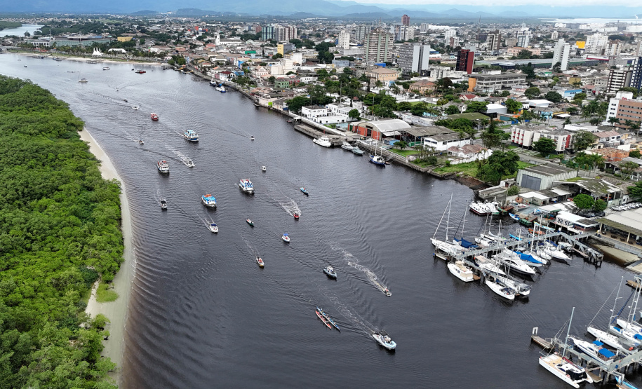 SETU IEMANJÁ E NAVEGANTES
