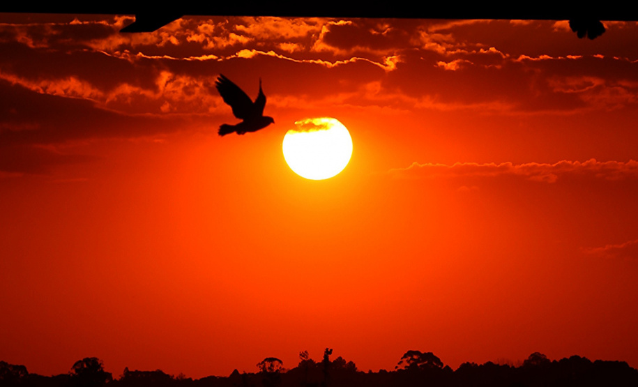 CHUVAS DIMINUEM, MAS CALOR CONTINUA EM MARÇO, AFIRMA SIMEPAR