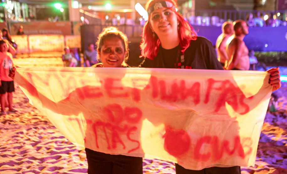 Matinhos, 22 de fevereiro de 2025 - Show da banda Titãs no paldo do Verão Maior Paraná em Caiobá.