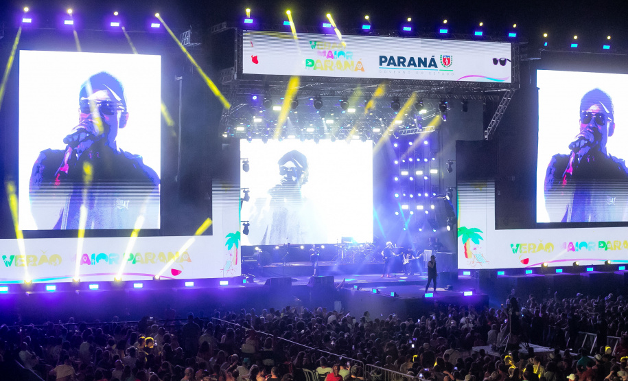 Matinhos, 22 de fevereiro de 2025 - Show da banda Titãs no paldo do Verão Maior Paraná em Caiobá.