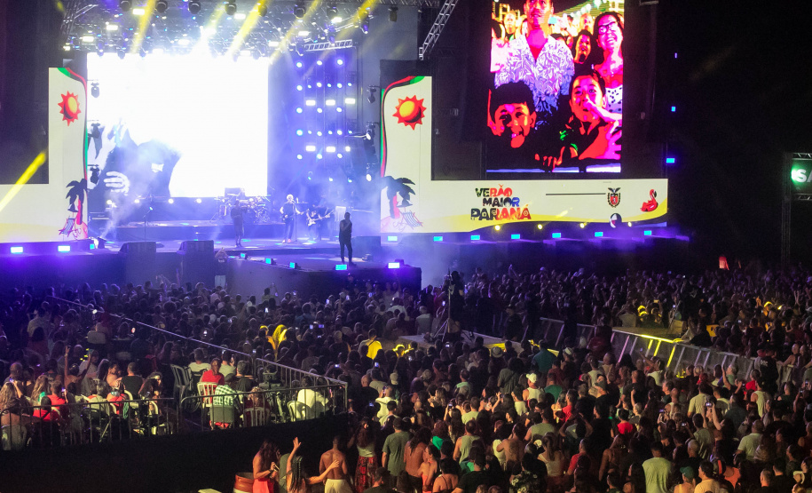 Matinhos, 22 de fevereiro de 2025 - Show da banda Titãs no paldo do Verão Maior Paraná em Caiobá.