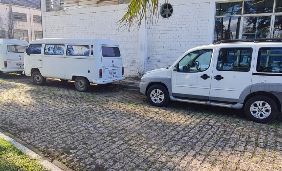 Governo do Paraná anuncia leilão de veículos e sucatas com lance inicial de R$ 1.050,15