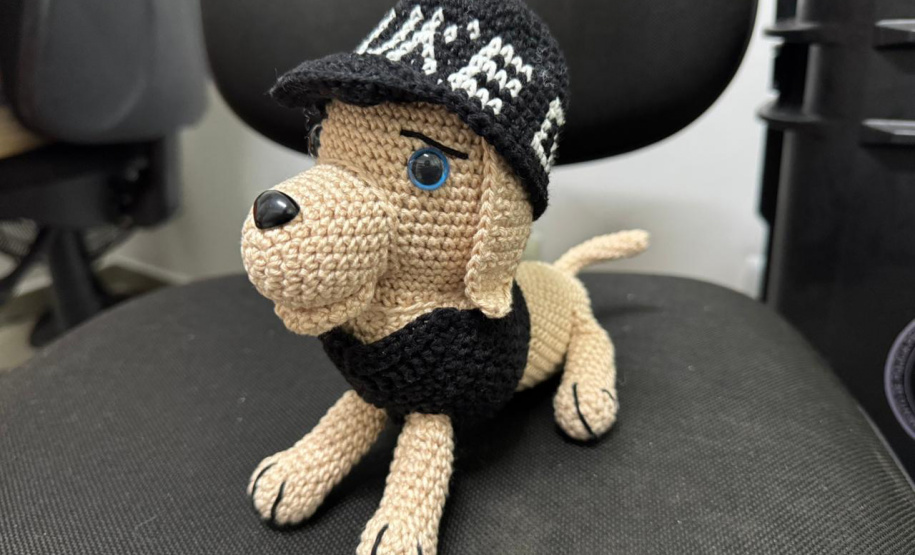 POLICIA PENAL DISTRIBUI BRINDES ARTESANAIS