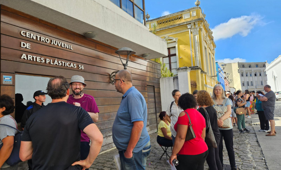 Oficinas gratuitas: espaços culturais em Curitiba abrem inscrições para o 1.º semestre de 2025