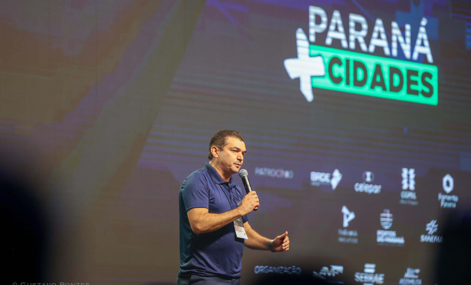 Governador destaca parceria com municípios na abertura do Paraná Mais Cidades