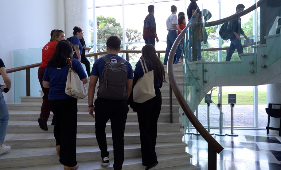 Aberto ao público: confira como fazer uma visita guiada ao Palácio Iguaçu