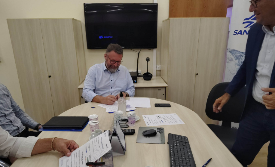 Sanepar investe R$ 2,5 milhões para ampliar rede de esgoto em Moreira Sales Sanepar investe R$ 2,5 milhões para ampliar rede de esgoto em Moreira Sales