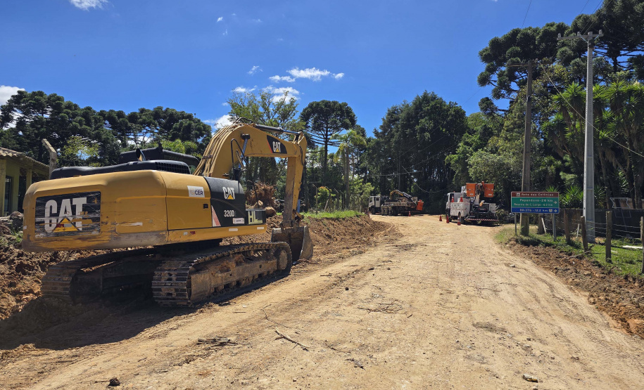 AMEP OBRA PAVIMENTAÇÃO MANDIRITUBA E SJP