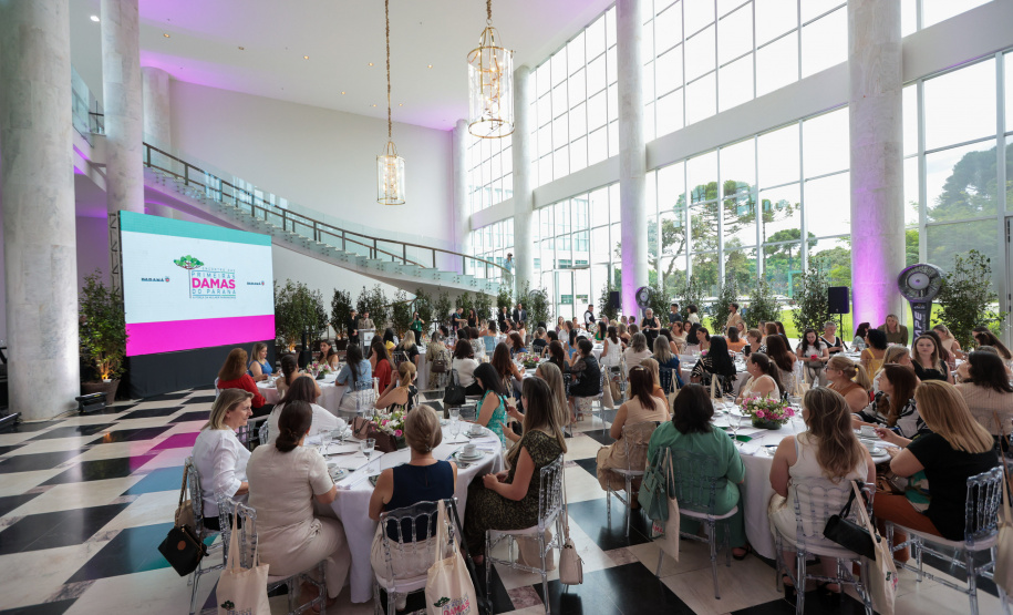Encontro de primeiras-damas do Paraná no Palacio Iguacu em Curitiba, nesta terca-feira (25). Foto: Geraldo Bubniak/AEN